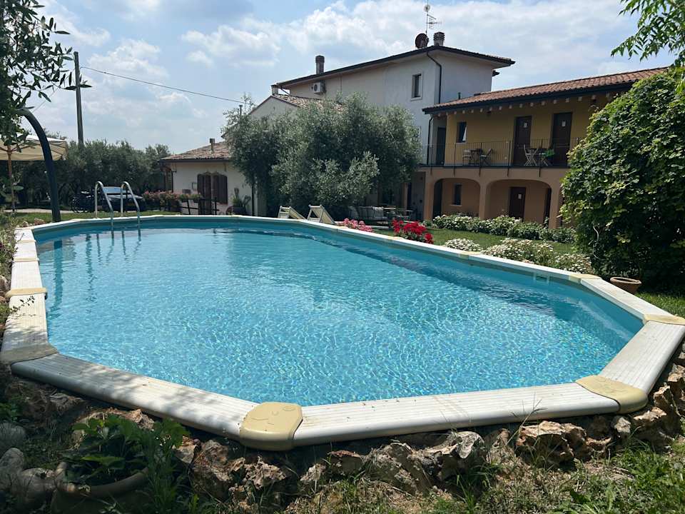 Pool B&B Le Casette sul Garda