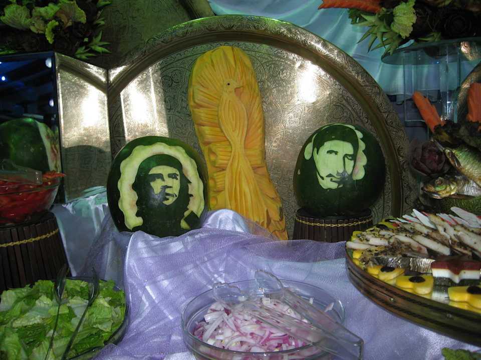 Silvesterbuffet Pickalbatros Alf Leila Wa Leila Resort - Neverland Hurghada