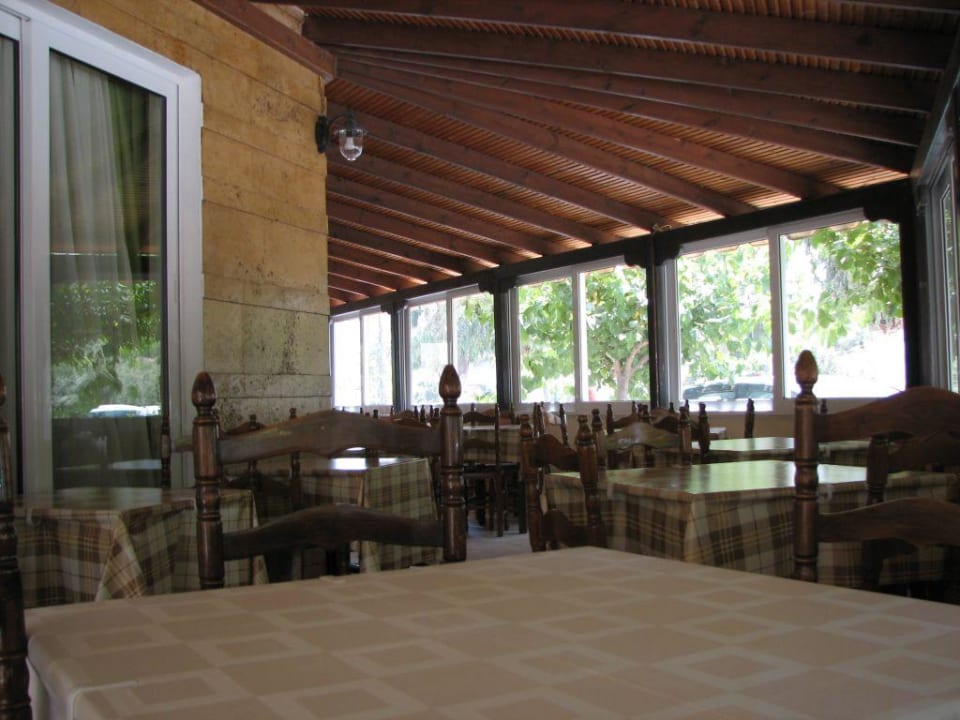 Stołóweczka Hotel Ilios