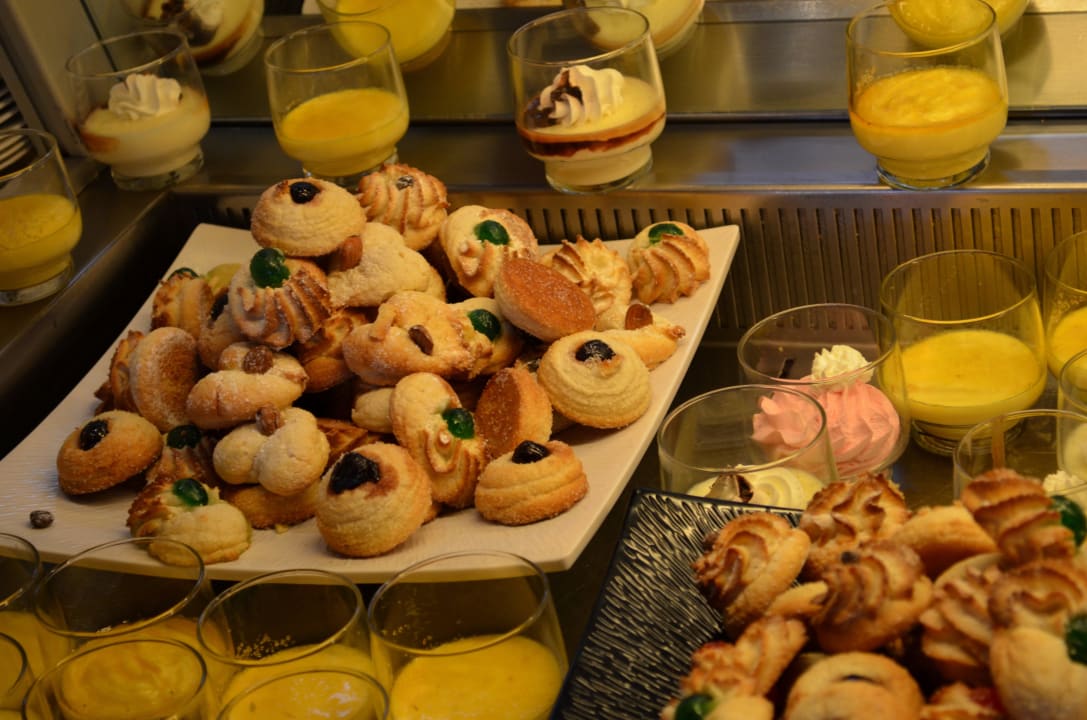 Abendbüffet - Nachtisch Aldiana Club Rocca Nettuno Calabria