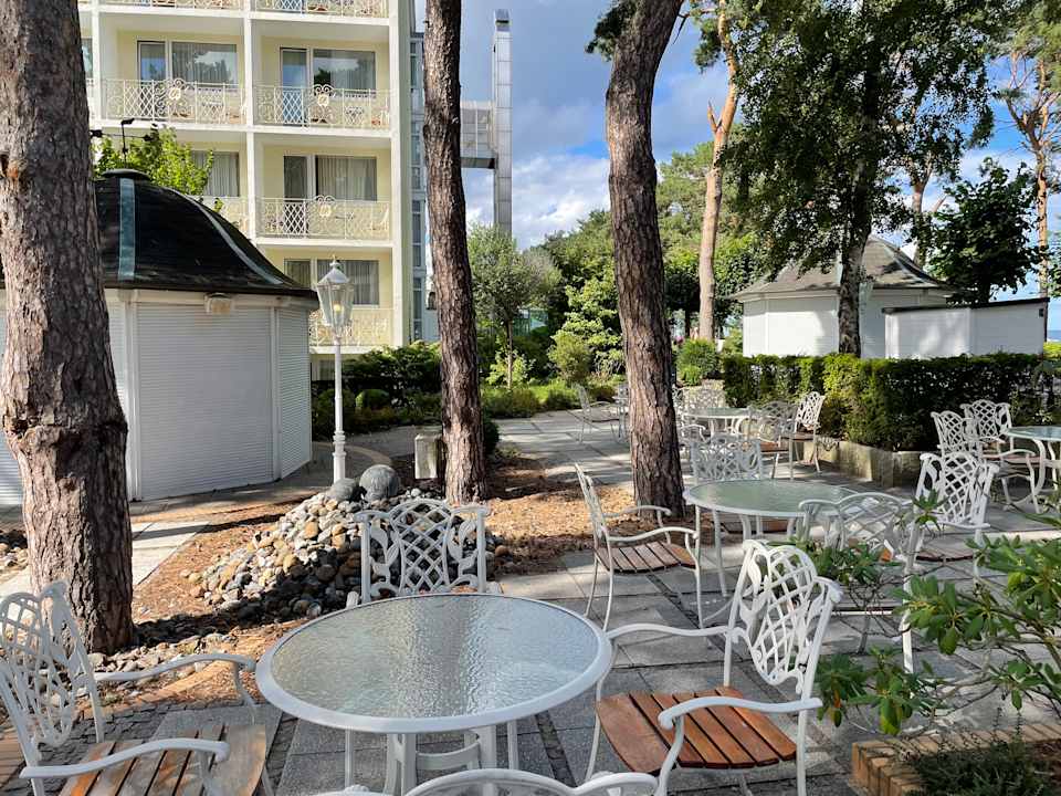 Gartenanlage Rugard Thermal Strandhotel