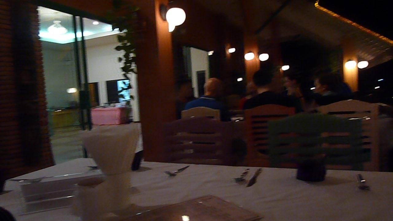 Abends draussen Hotel Le Charme Sukhothai Resort
