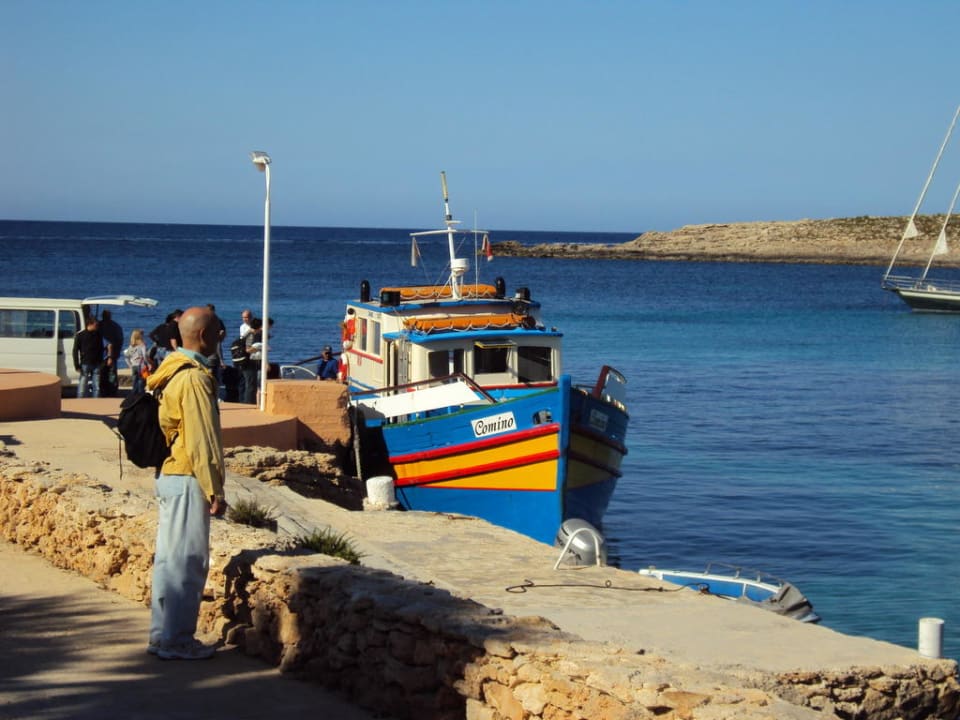 Anlegestelle Comino Boot Comino Hotel & Bungalows