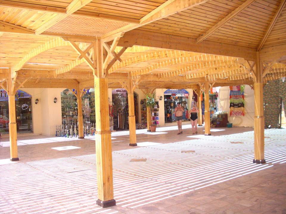 Shoppen in der Hotalanlage Pickalbatros Dana Beach Resort - Hurghada