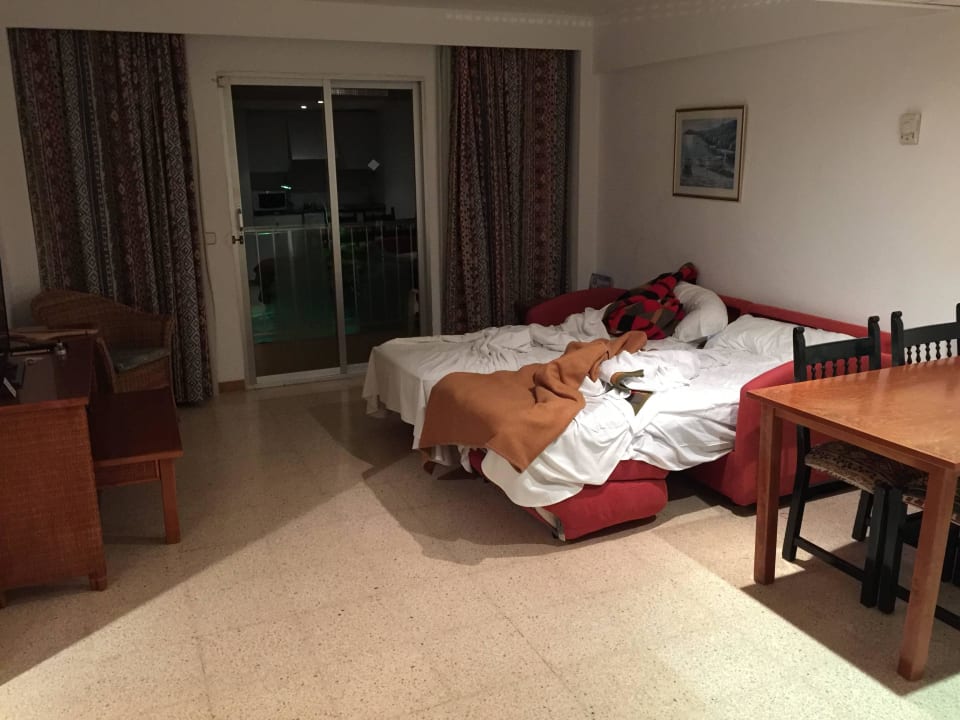 Bettsofa Valentin Grand Park Suite Hotel