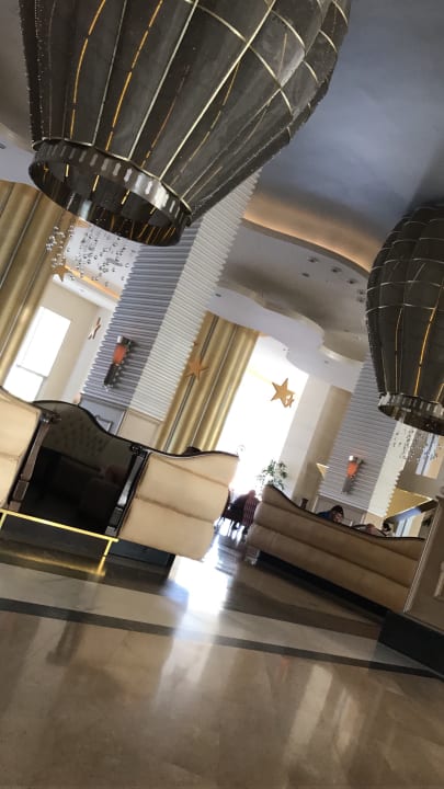 Lobby Starlight Resort Hotel