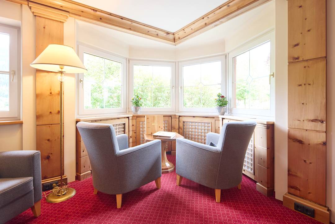 Lobby Hubertus Hotel & Apartments