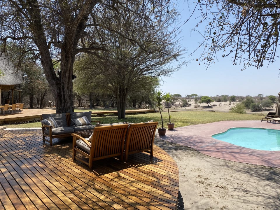 Pool Leroo La Tau Lodge