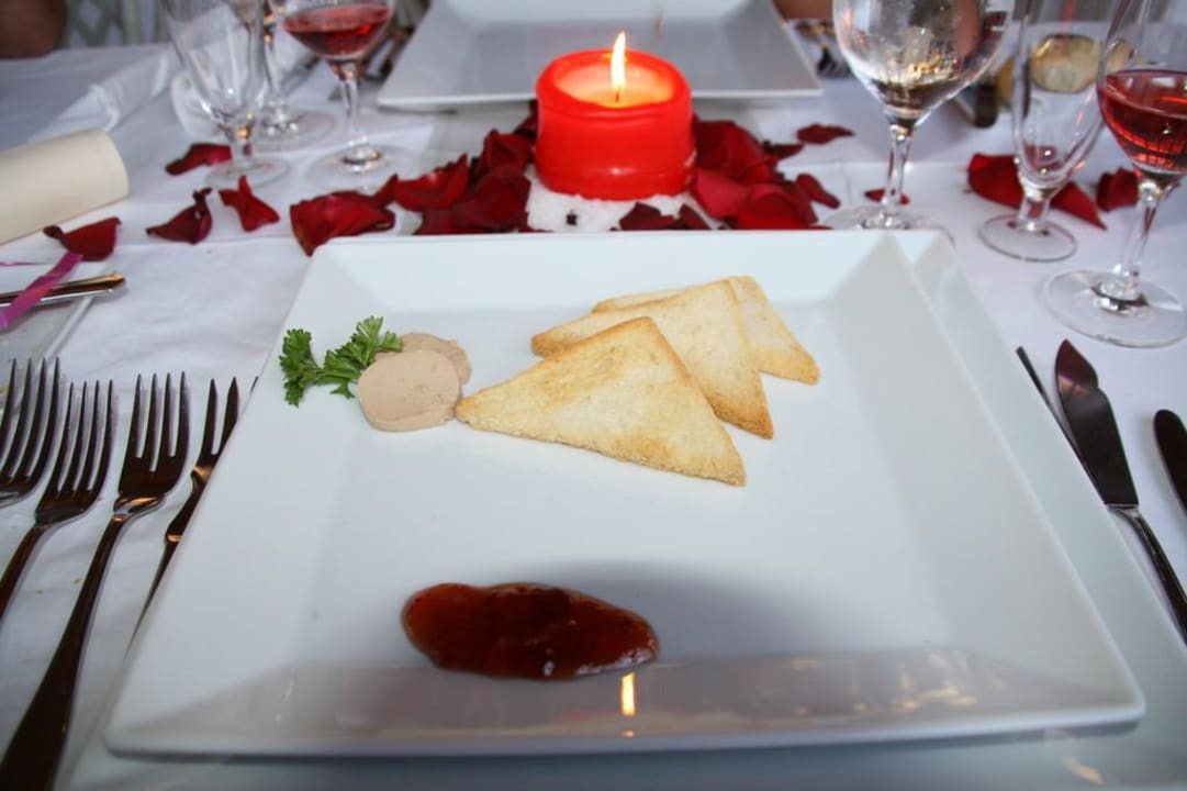 Entenpastete beim romantischen Dinner Bull Costa Canaria & Spa - Adults only