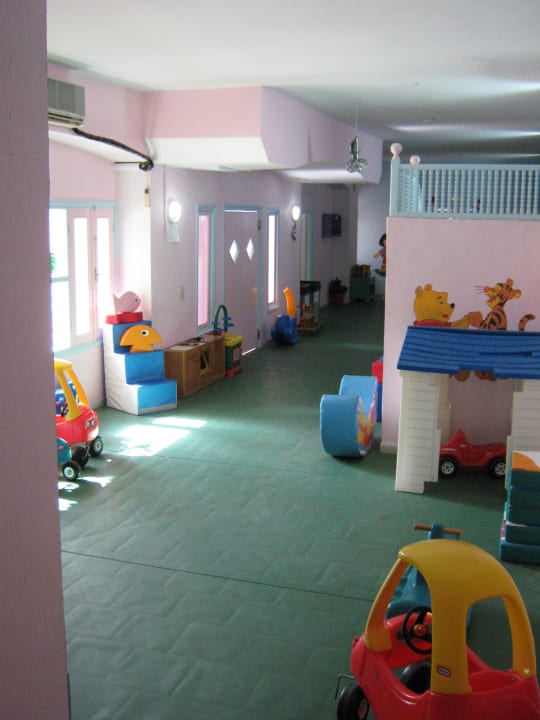 Kinderspielzimmer The Orangers Beach Resort and Bungalows