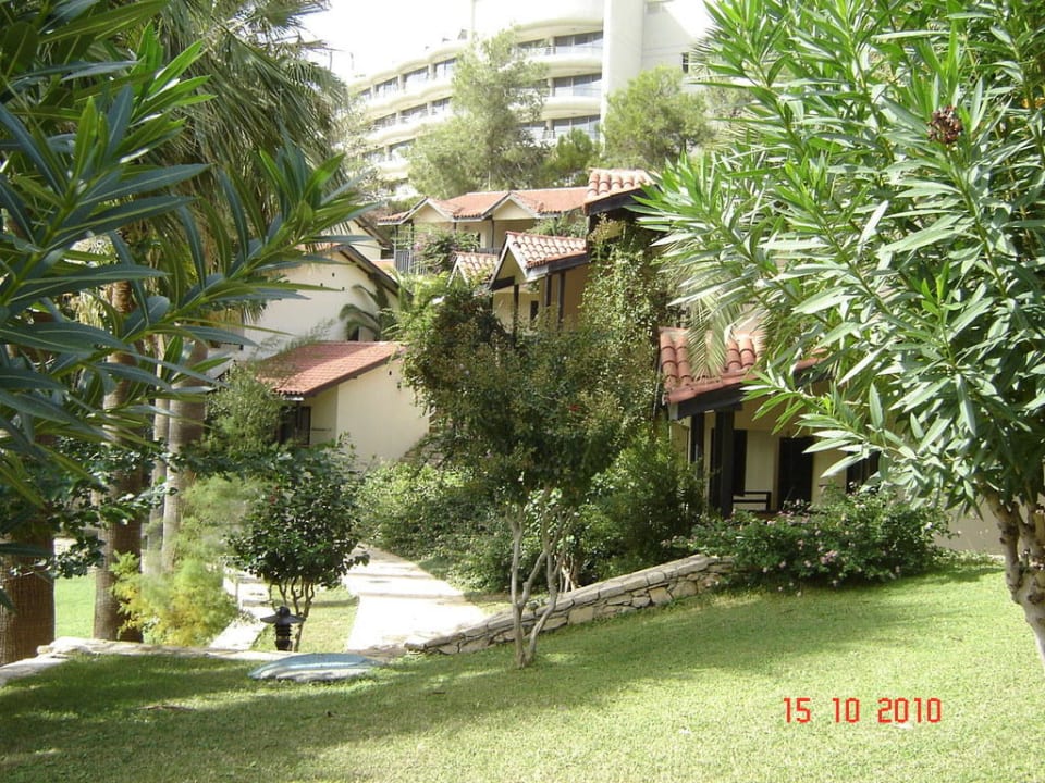 Gartenanlage Melas Holiday Village