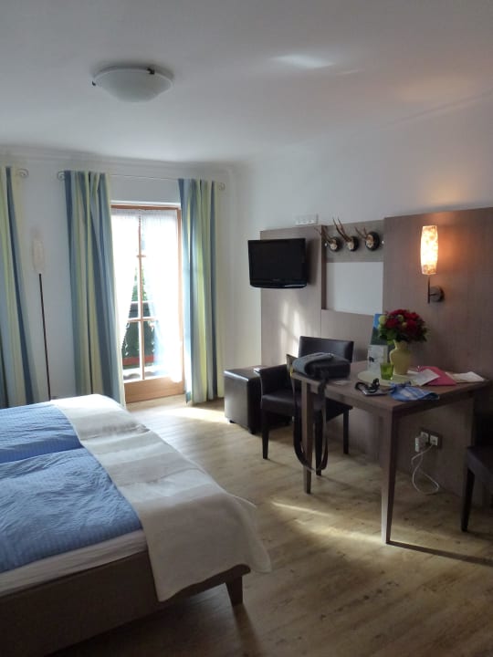 Zimmer Gästehaus und FeWo Egglerlehen