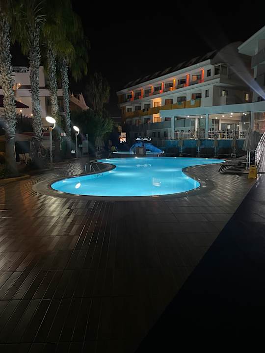 Pool Hane Family Resort