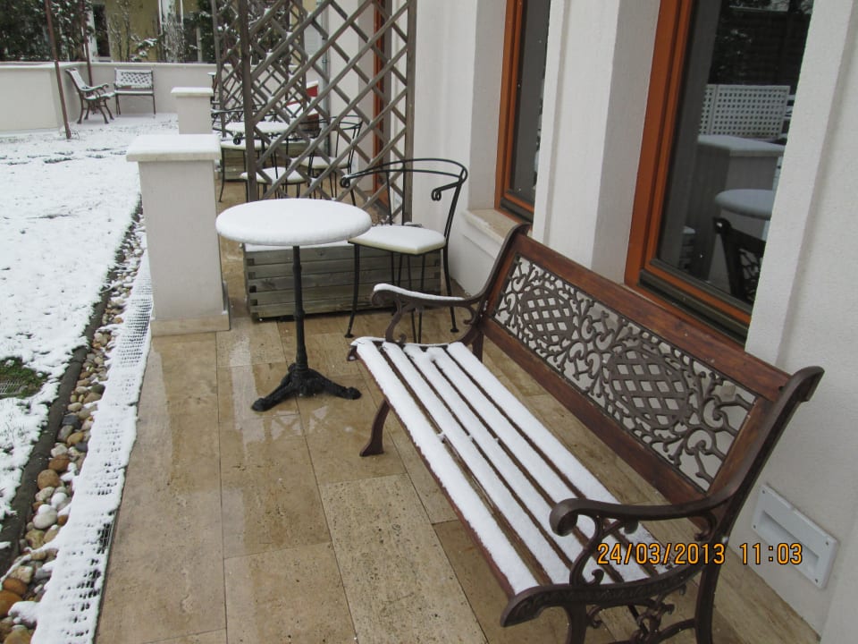 Leider Ende März noch starker Schneefall Amira Boutique Hotel Hévíz Wellness & Spa