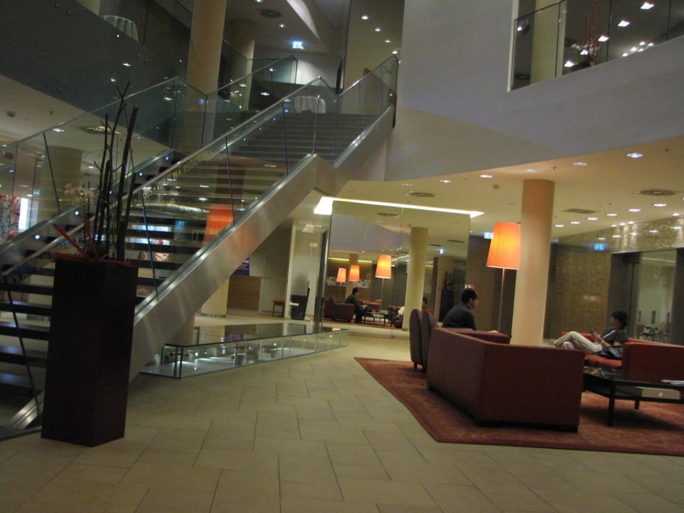 Hotellobby Austria Trend Hotel Savoyen Vienna