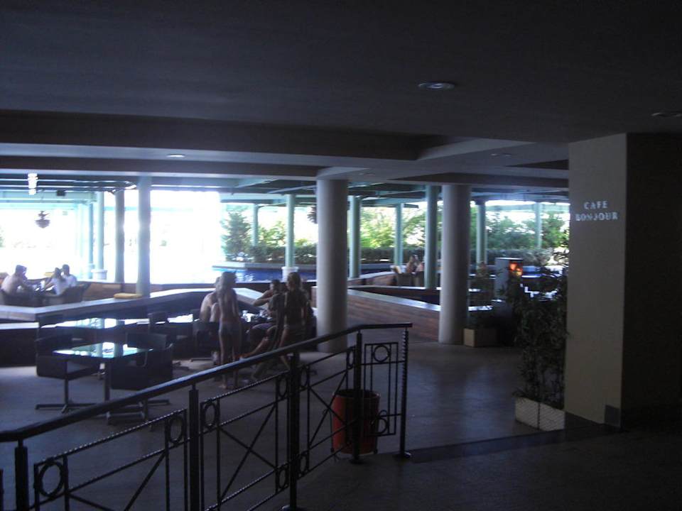 Eingang nach draußen Limak Lara Deluxe Hotel & Resort