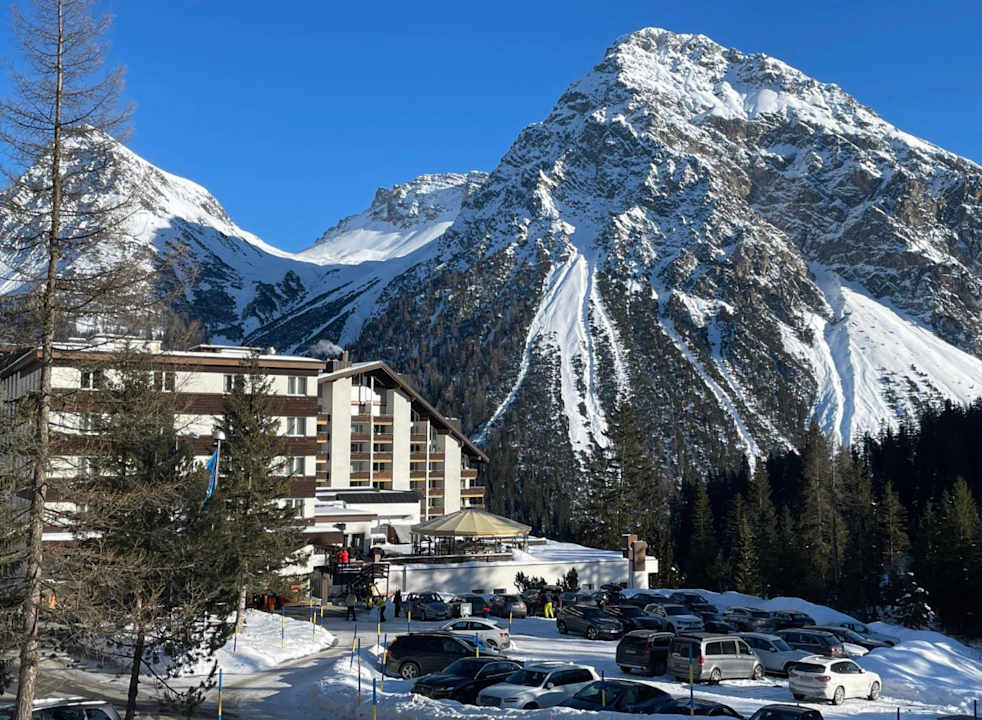 Außenansicht AROSA ALPINE CLUB - Adults only