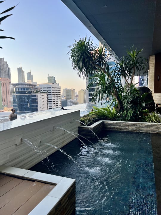Pool Eastin Grand Hotel Sathorn