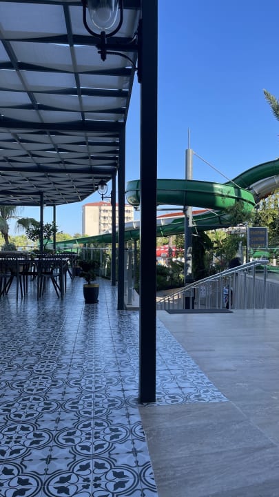 Pool Aria Resort & Spa