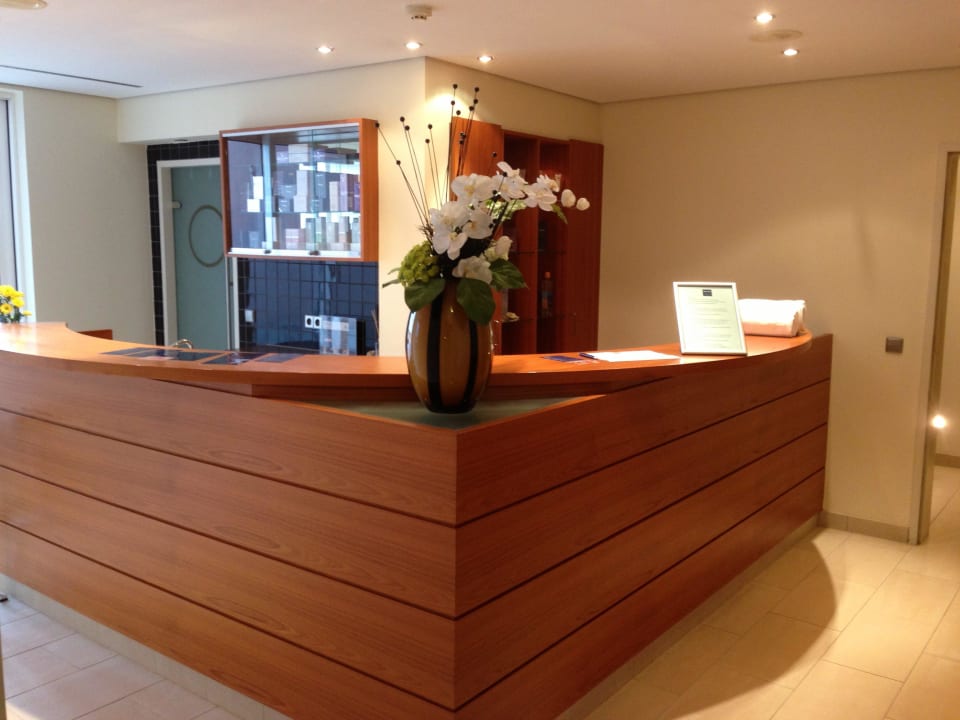 Rezeption Fitness- und Wellnessbereich Hotel Don Giovanni Prague