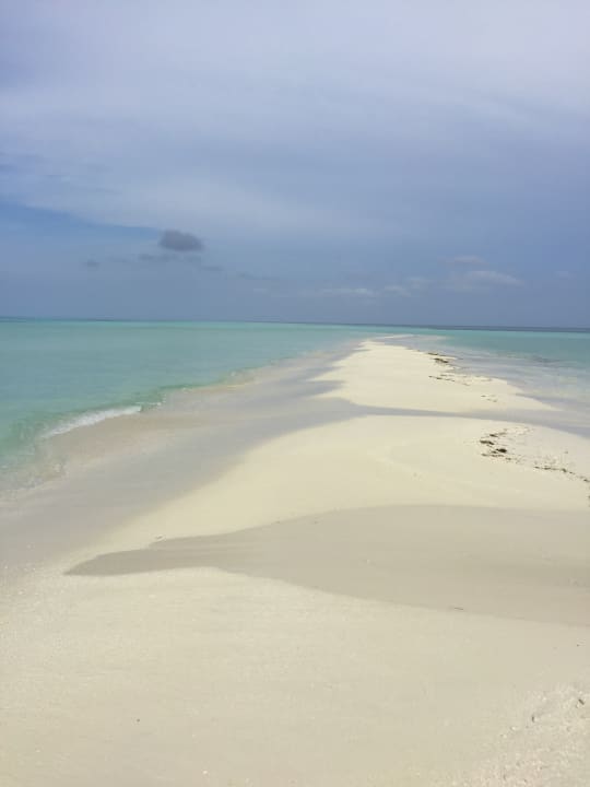 Strand Kuredu Island Resort & Spa