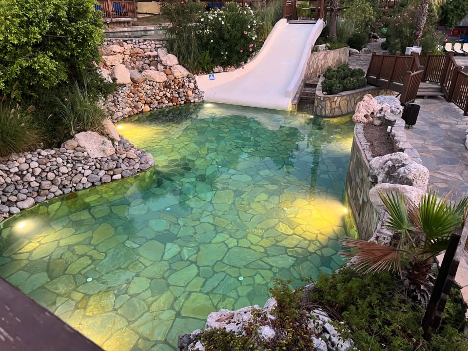 Pool Club Grand Side