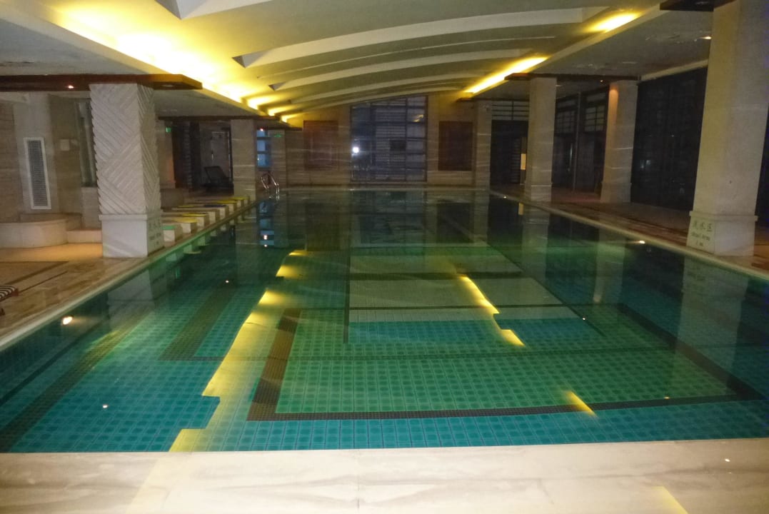 Innenpool Hotel Majesty Plaza Shanghai
