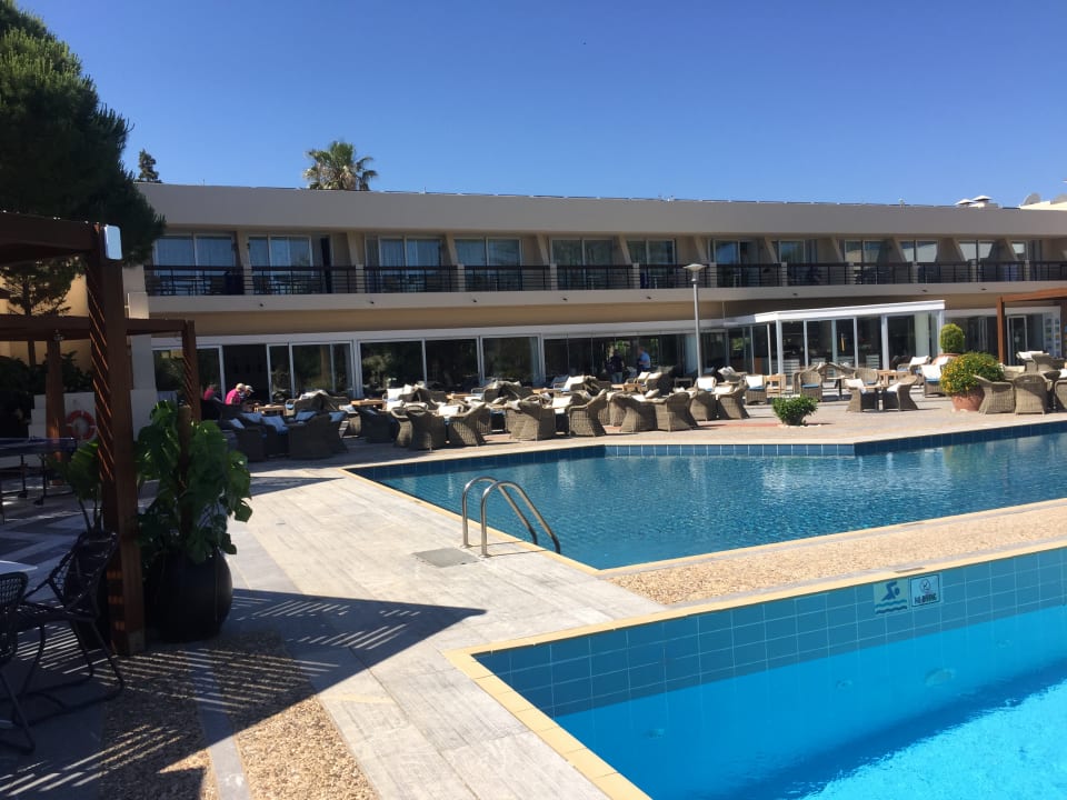 Pool Phãea Cretan Malia