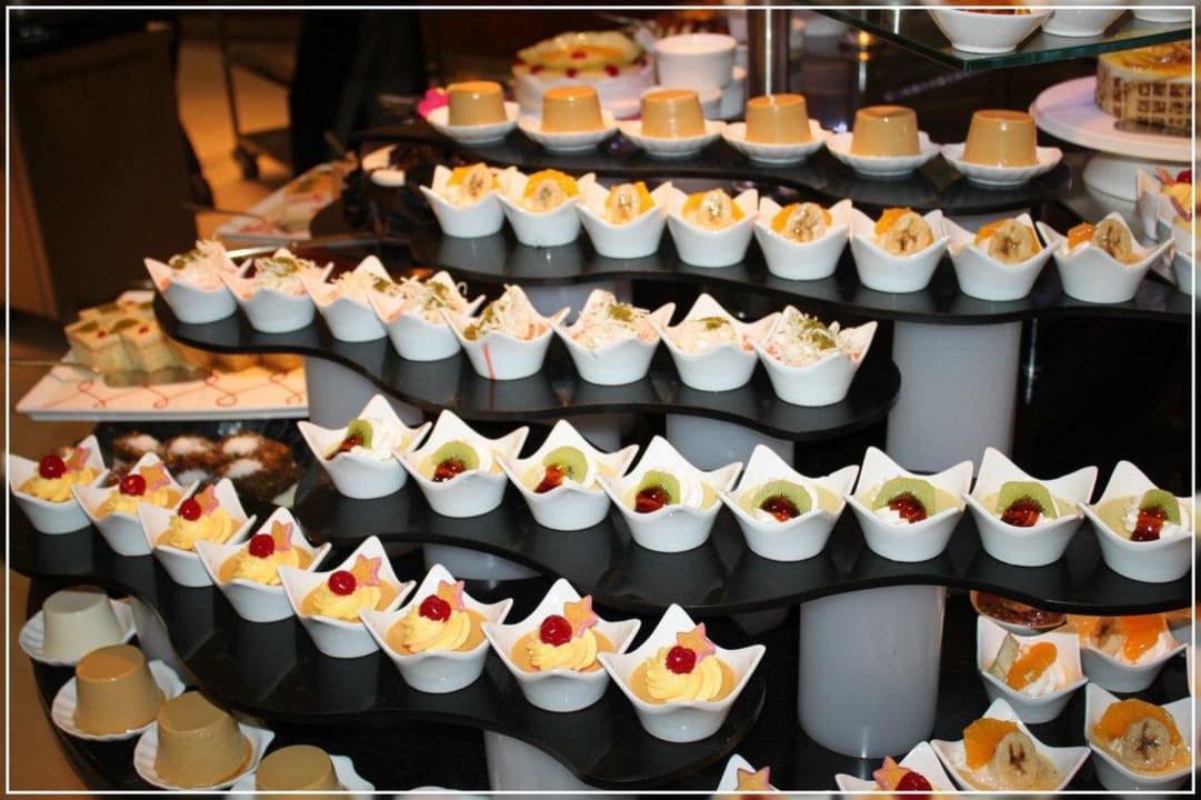 Teil des Büffets Sunis Evren Beach Resort Hotel & Spa