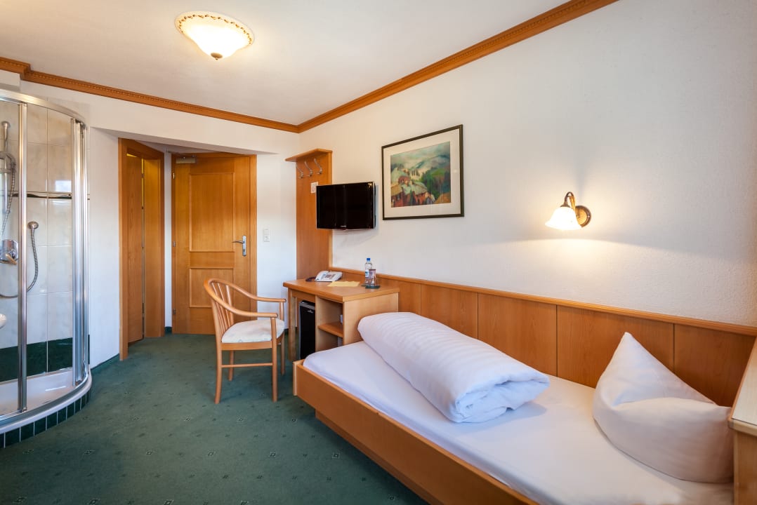 Zimmer Apart Tuxertal