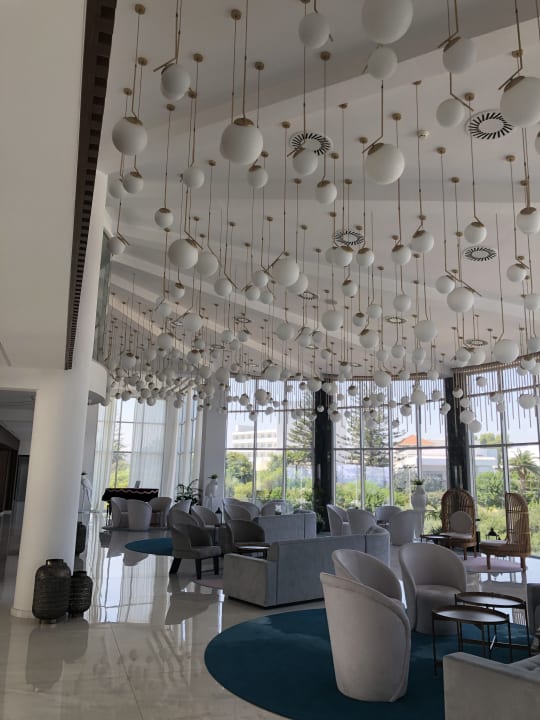 Lobby NissiBlu Beach Resort