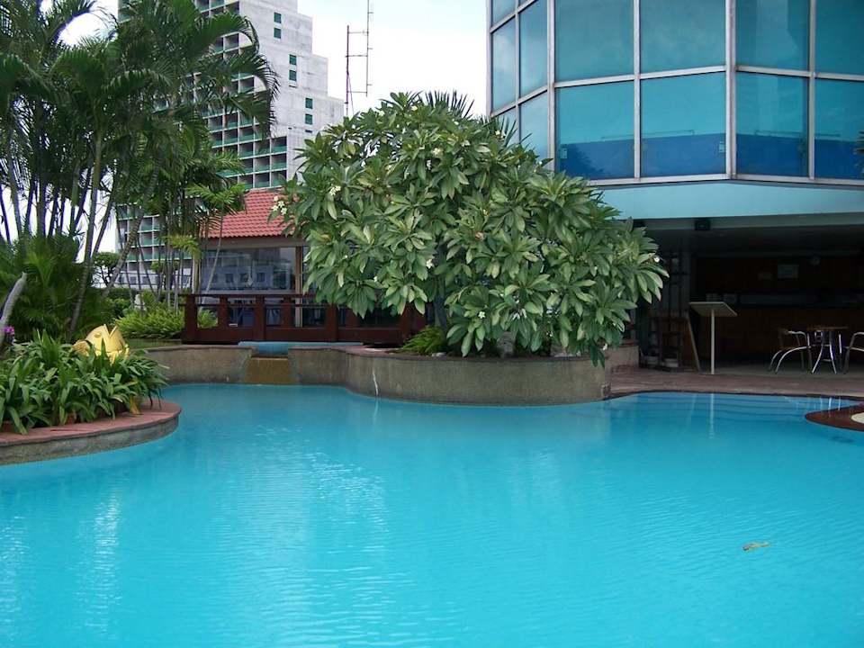 Pool Hotel Windsor Suites & Convention