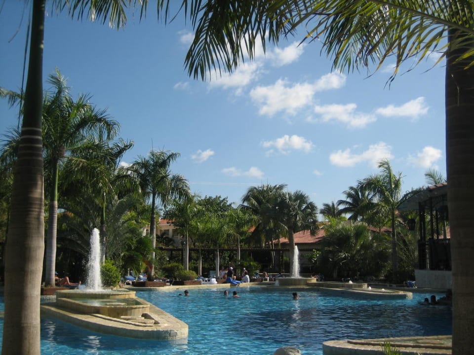 Pool im Villa-Bereich Villas Bavaro Resort & Spa