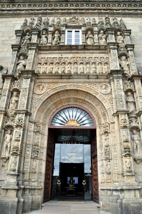 Eingang Parador de Santiago - Hostal Reis Catolicos
