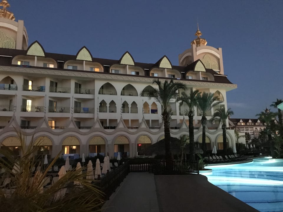 Außenansicht Well Palace Side