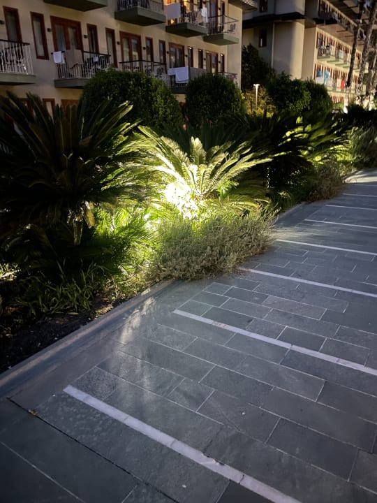Gartenanlage Club Grand Side