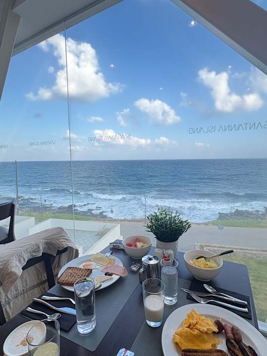 Gastro Enorme Santanna Island