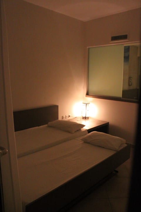Kinderschlafzimmer alltoura Club Hotel Porto Angeli Beach Resort