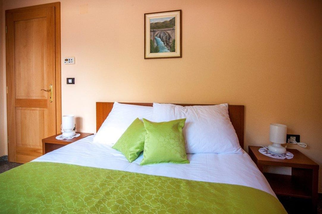 Bedroom 1 Apartments Masera