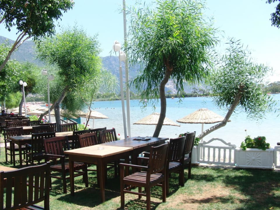 Abendessen mit Ausblick ab 19:30 Uhr Hotel Meri