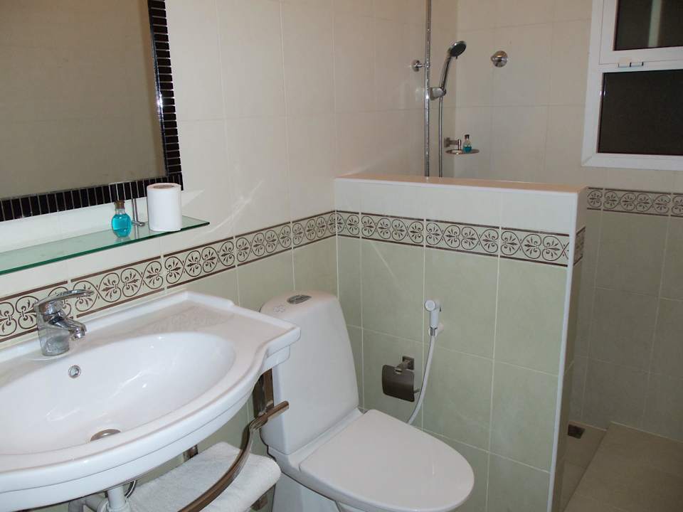 Bad 2  Suite 401 Hotel Suites Al Faisal