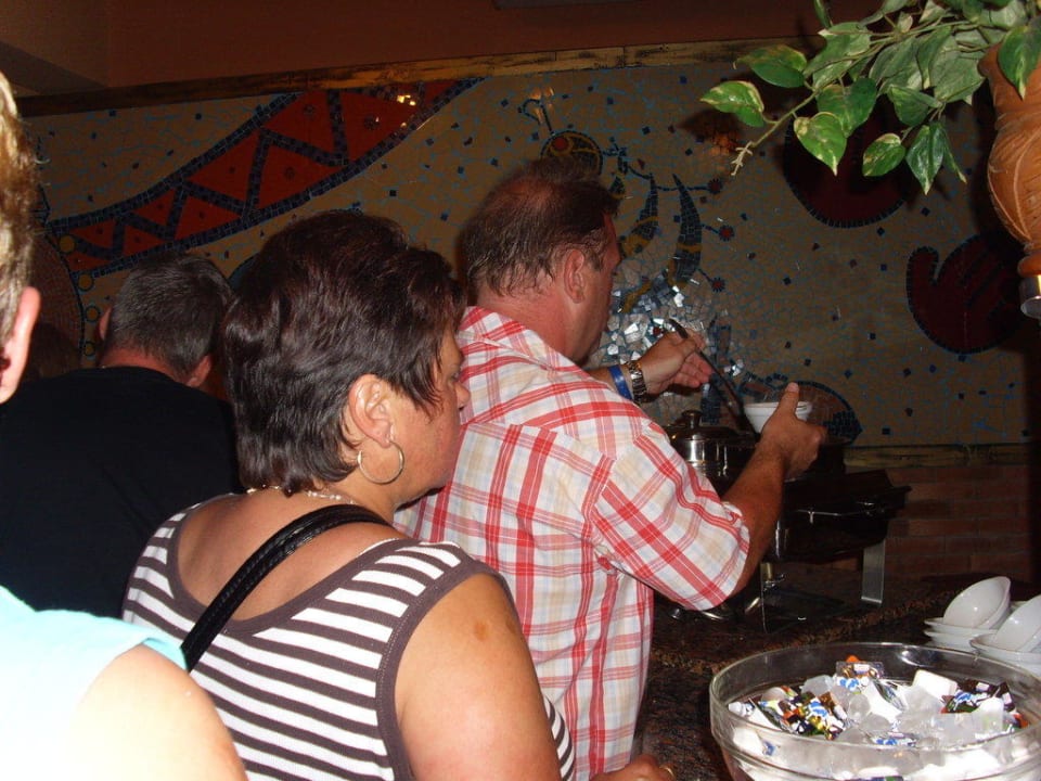 Zum Abendessen im orientalischen Restaurant Giftun Azur Resort