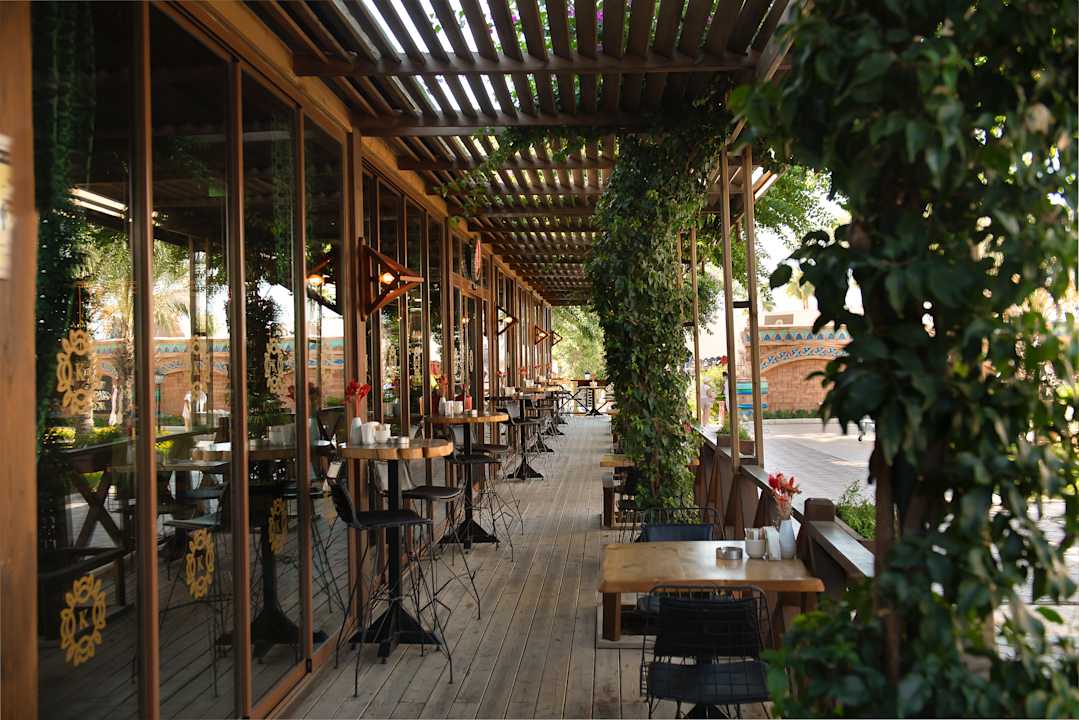 Sonstiges Kamelya Aishen Club