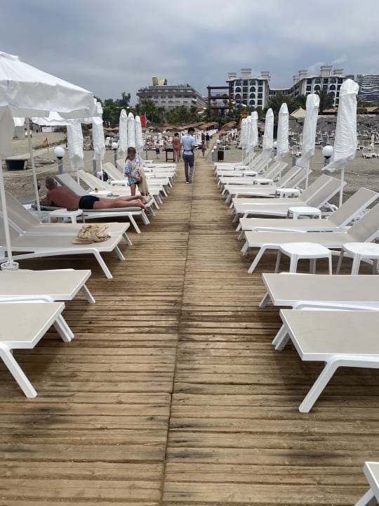 Strand Dizalya Palm Garden