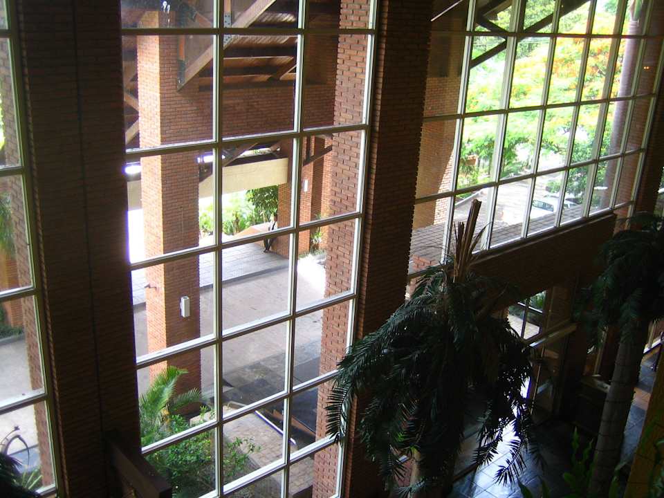 Hoteleingang Hotel Camino Real