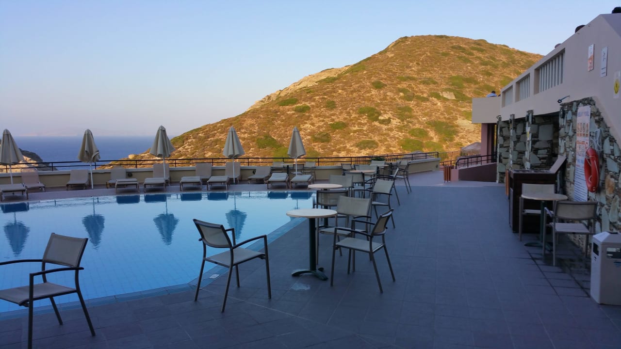 Der Pool Athina Palace Resort & Spa