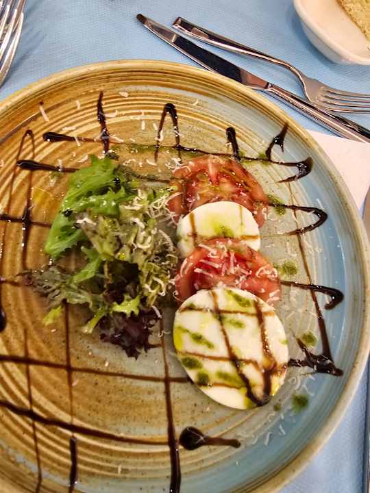 Gastro Sherwood Exclusive Lara