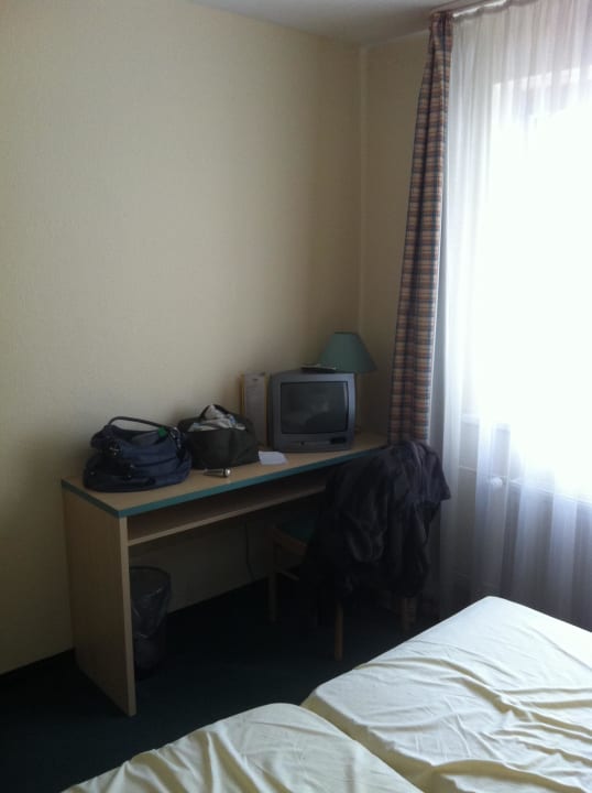 TV St.Joseph Hotel Hamburg St.Pauli Kiez Reeperbahn