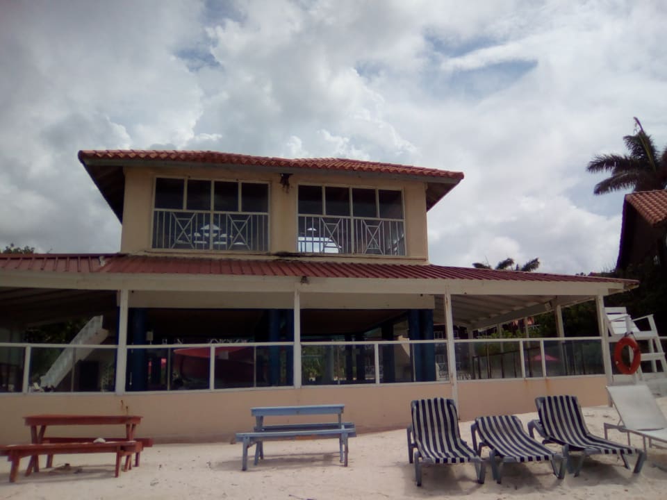 "Poolrestaurant von außen" Mangos Jamaica Boutiqe Beach Resort