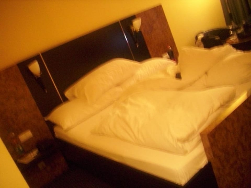 Doppelbett Mercure Hotel Plaza Essen